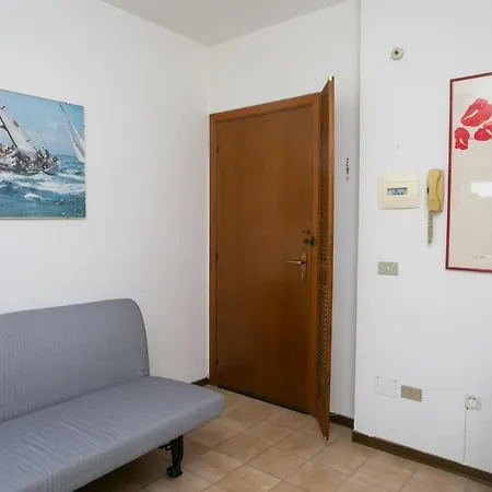 M125 - Marcelli, Trilocale Con Terrazzo A 50mt Dal Mare
