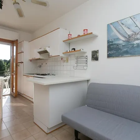 M125 - Marcelli, Trilocale Con Terrazzo A 50mt Dal Mare *